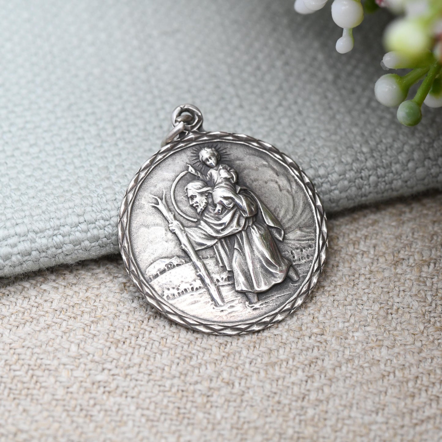 Vintage Sterling Silver St. Christopher Pendant 1976 - Large Circle Saint of Travelling | Christian Religious Jewellery | Detailed 3D Image