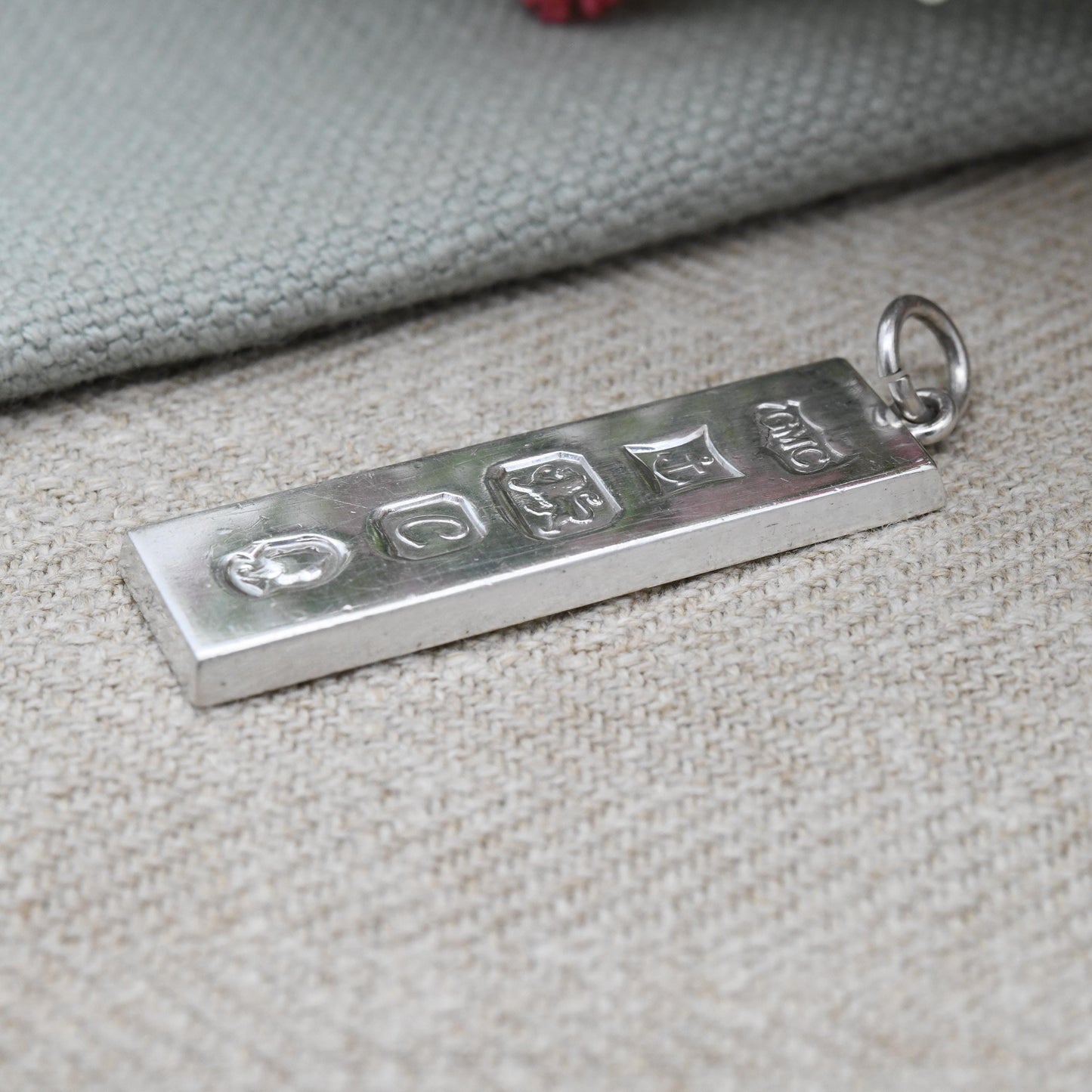Vintage Sterling Silver Ingot Pendant 1977 with Queen Elizabeth II Silver Jubilee Stamp GMC - Hallmarked in Birmingham Mid-Century Necklace