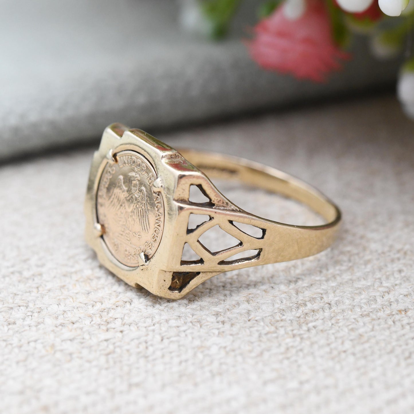 Vintage 9ct Gold Mexican Fantasy Coin Signet Ring - Maximiliano Emperador Estados Unidos Mexicanos Tallar Token | Size UK - Q 1/2 US - 8 1/2