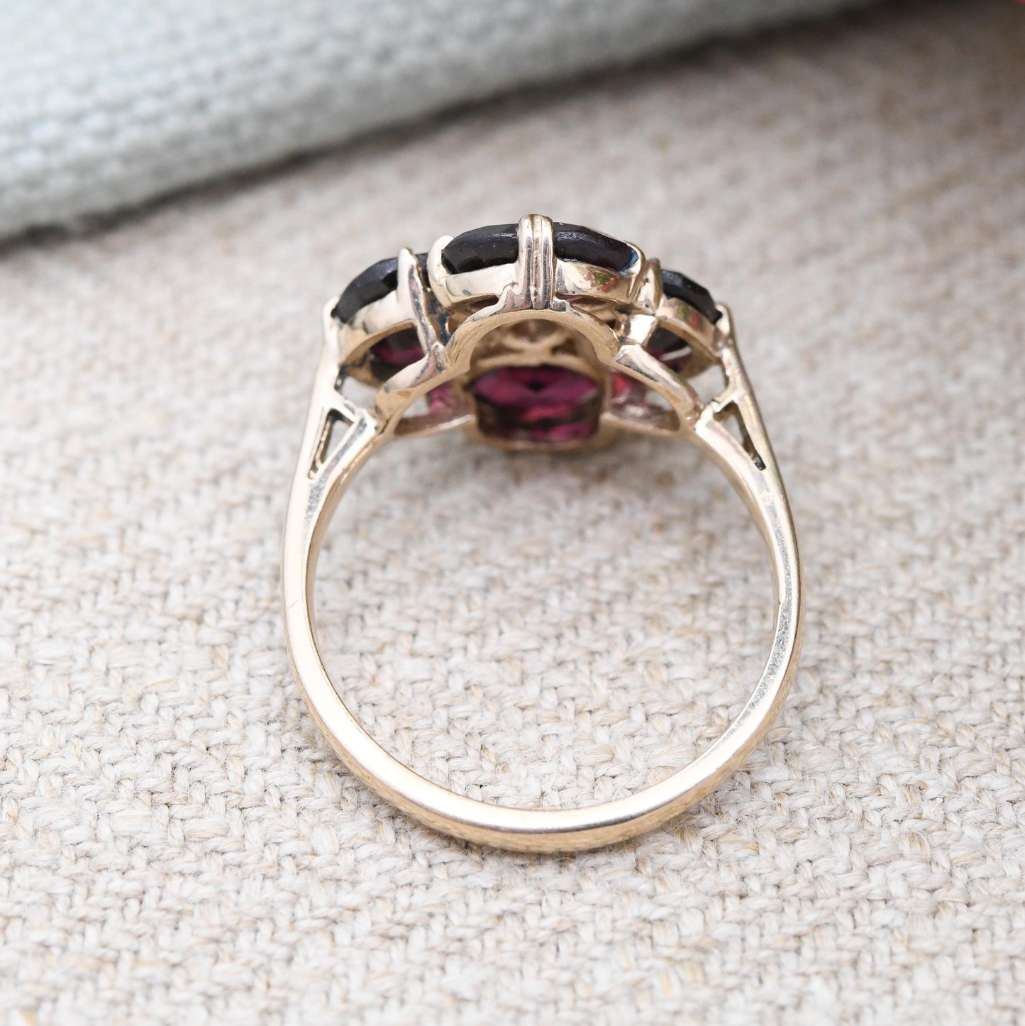 Vintage 9ct Gold Garnet Flower Ring 1990 - Large Floral Shape Cocktail Statement Red Gemstone | January Birthstone | UK Size - M US Size - 6