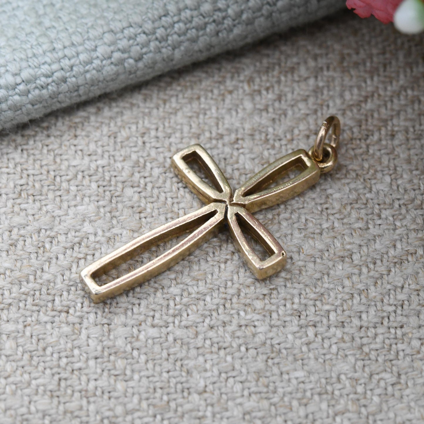 Vintage 9ct Gold Open Cross Pendant 1969 Fred Manshaw - Mid-Century Yellow Gold Religious Necklace Jewellery Gift Christening Baptism