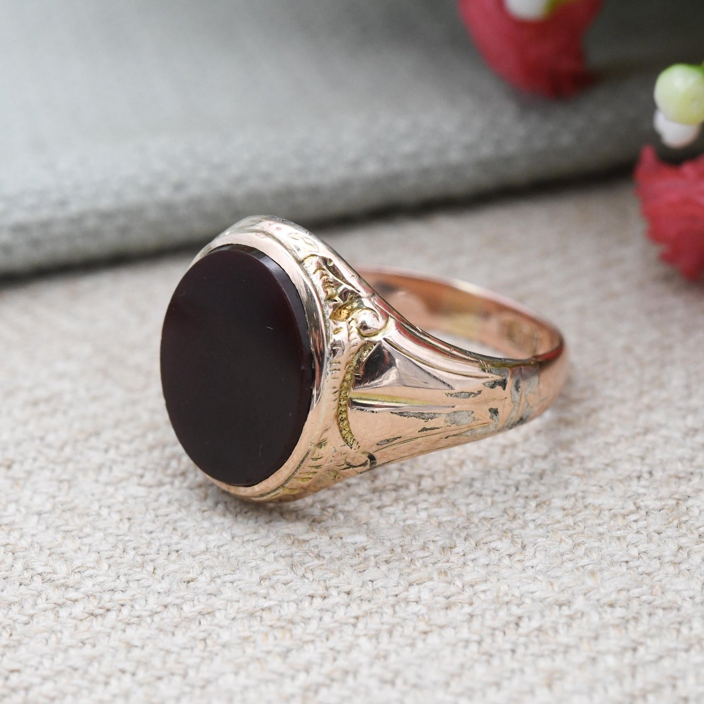 Antique Carnelian Signet Ring with 9ct Gold Shank Engraved - Unisex Chunky Jewellery Gemstone Heritage Jewellery | UK Size - S | US Size - 9