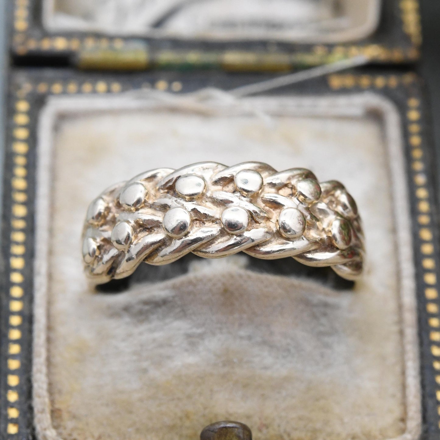 Vintage 9ct Gold Keeper Ring 1986 - 1980s Textured Knotted Band Love Symbol | Everyday Gold Jewellery | UK Size - N | US Size - 6 3/4