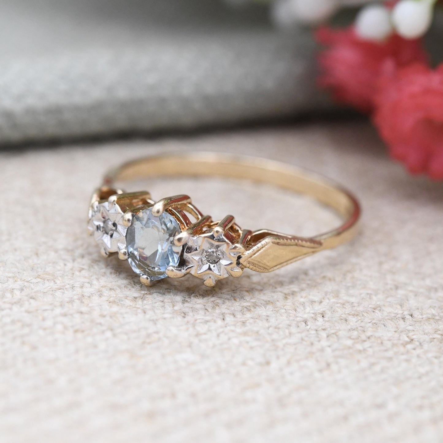 Vintage 9ct Gold Blue Stone and Diamond Three Stone Ring - Pretty Trilogy Ring Blue Gemstone Engagement | UK Size - P | US Size - 7 3/4