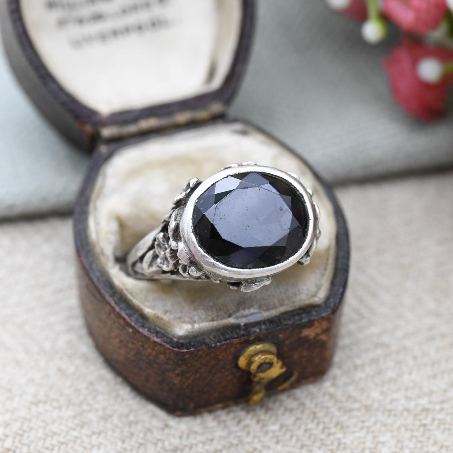 Vintage Sterling Silver Gemstone Ring with Flower Setting - Statement Mid-Century Faceted Purple Stone | UK Size - N 1/2 US Size - 7