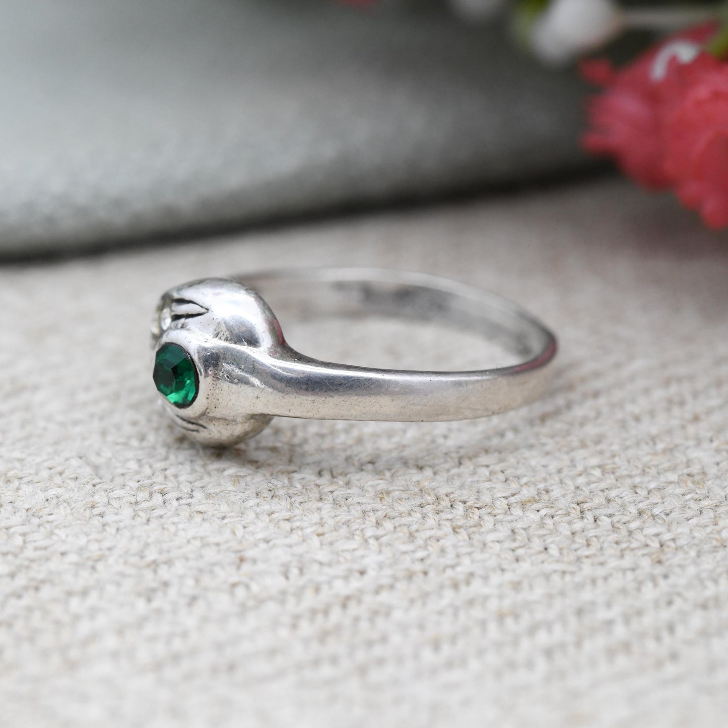 Vintage Sterling Silver Green Stone Statement Ring - Off-Centre Crossover Style | Made in Italy | UK Size - N | US Size - 6 3/4