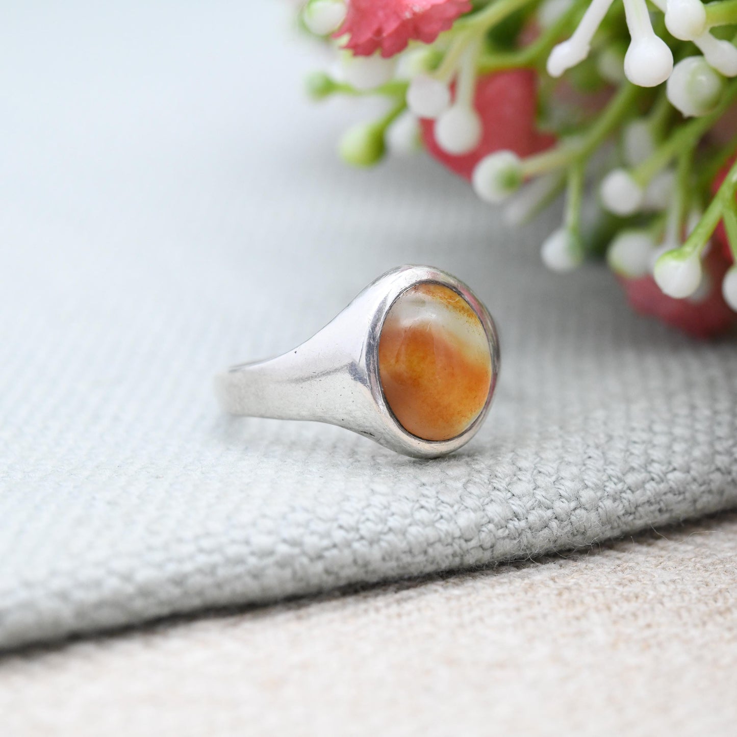 Vintage Sterling Silver Banded Agate Signet Ring - Cabochon Orange Gemstone | Unisex Jewellery Gift | UK Size - P | US Size - 7 3/4