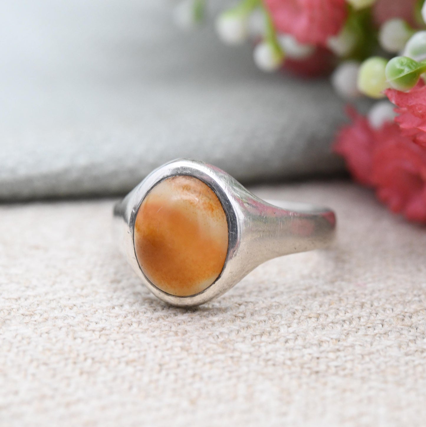 Vintage Sterling Silver Banded Agate Signet Ring - Cabochon Orange Gemstone | Unisex Jewellery Gift | UK Size - P | US Size - 7 3/4