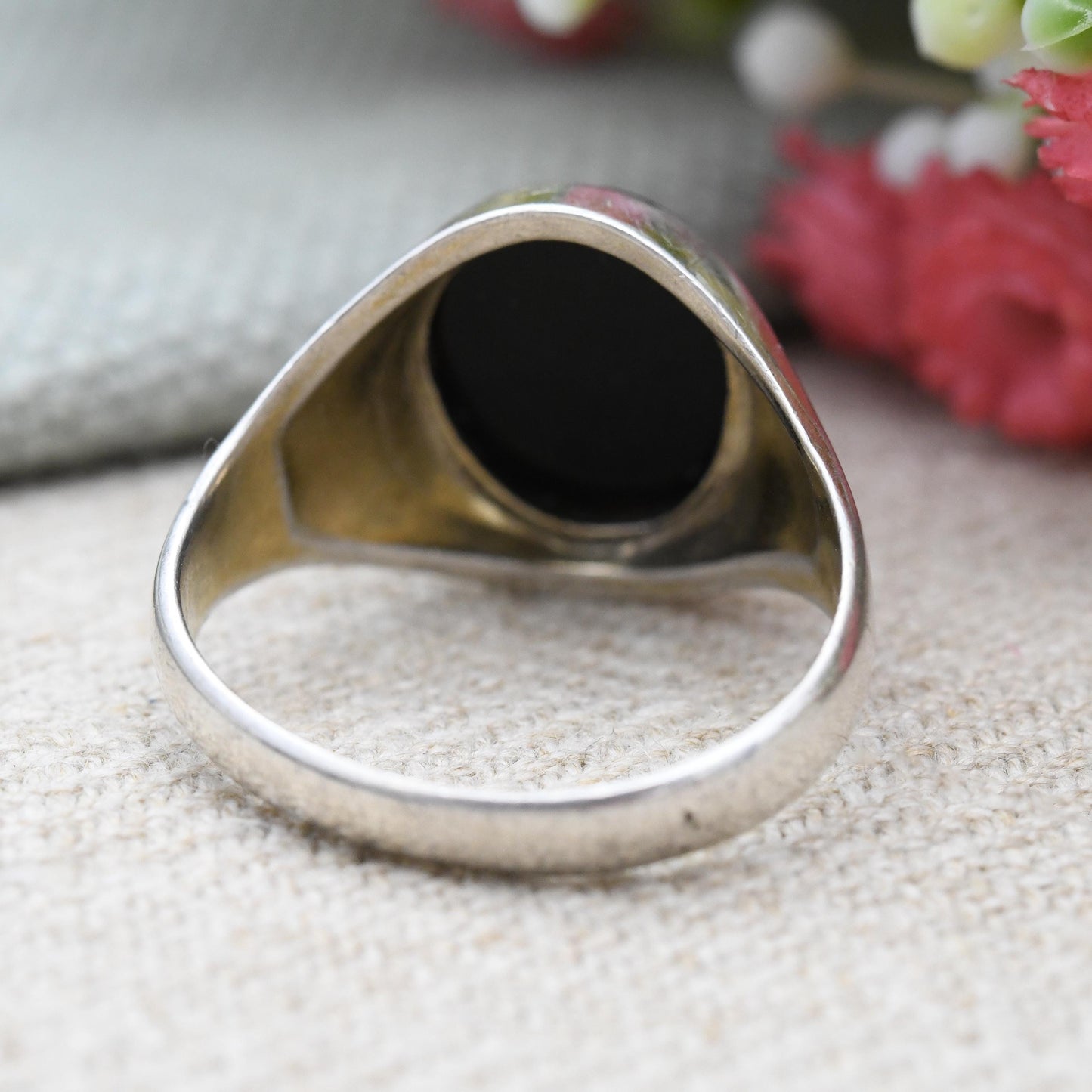 Vintage Sterling Silver Onyx Signet Ring - Gold Plated 22ct On Silver | Chunky Large Unisex Jewellery | UK Size - R | US Size - 8 1/2