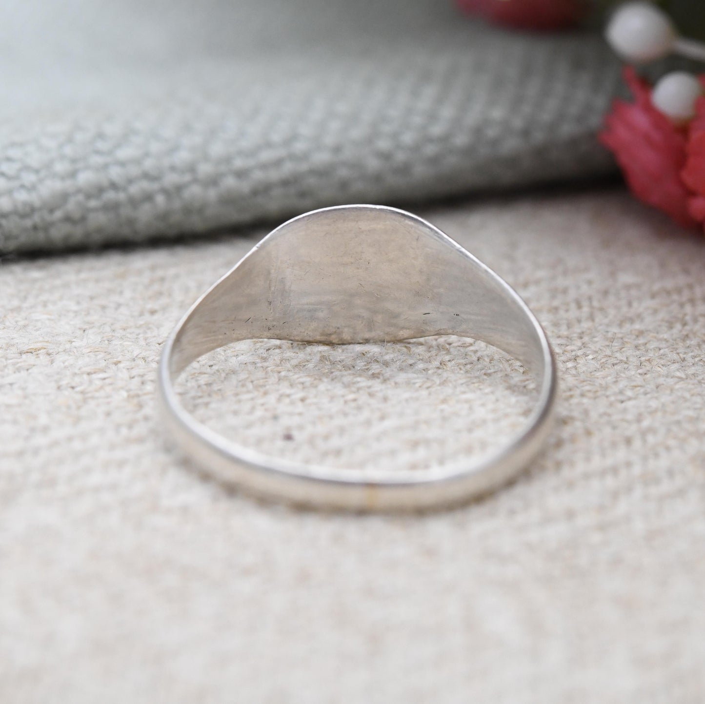 Vintage Sterling Silver Signet Ring Engraved - Mid-Century Gold Plated Unisex Signet Ring Jewellery Gift | UK Size - P | US Size - 7 1/2