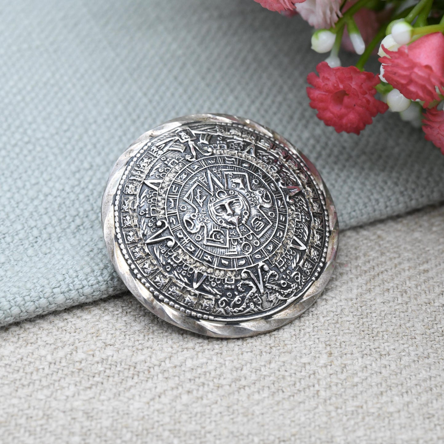 Vintage Mexican Sterling Silver Aztec Sun Stone Brooch Pendant - Mid-Century Hecho En Mexico Signed | Silver Stone Rounded Circular Design