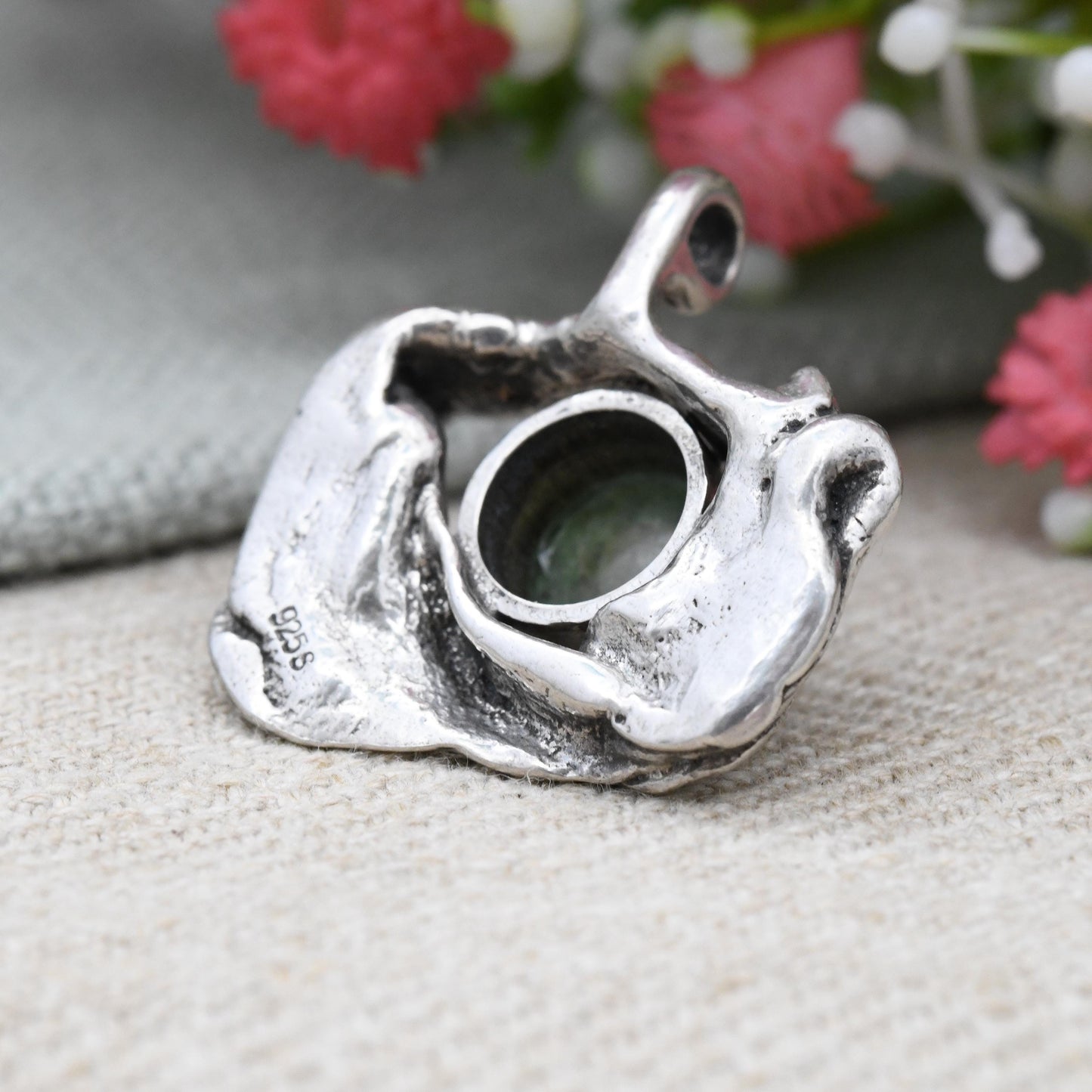 Vintage Studio Sterling Silver Gemstone Pendant - Sculptural Mid-Century Modernist Style Solid Silver Jewellery | Off-Centre Naturalistic