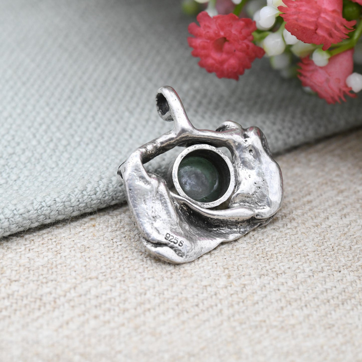 Vintage Studio Sterling Silver Gemstone Pendant - Sculptural Mid-Century Modernist Style Solid Silver Jewellery | Off-Centre Naturalistic