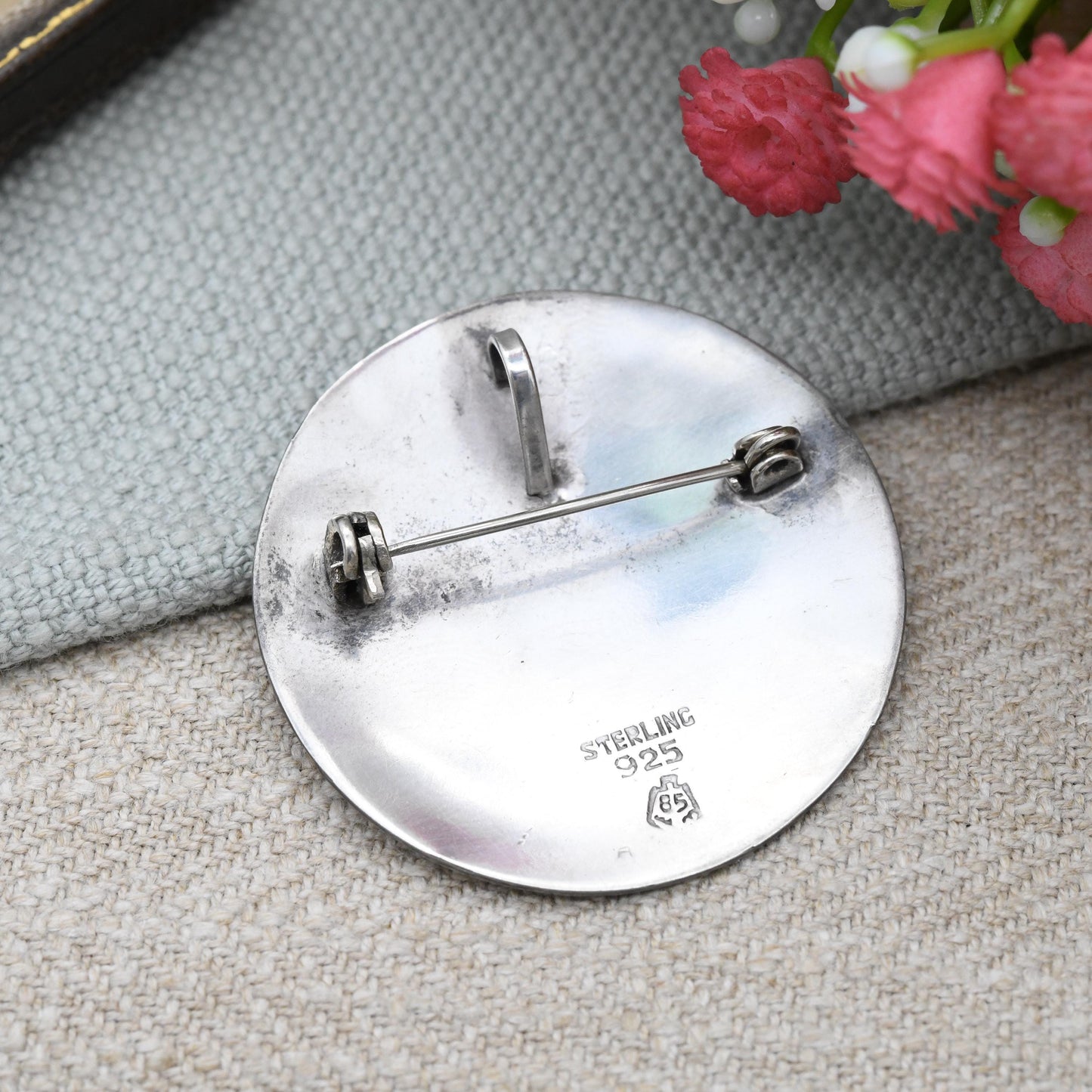 Vintage Mexican Sterling Silver Aztec Temple Brooch Pendant - Mid-Century American Souvenir Made in Mexico | Hand Engraved Circular Design