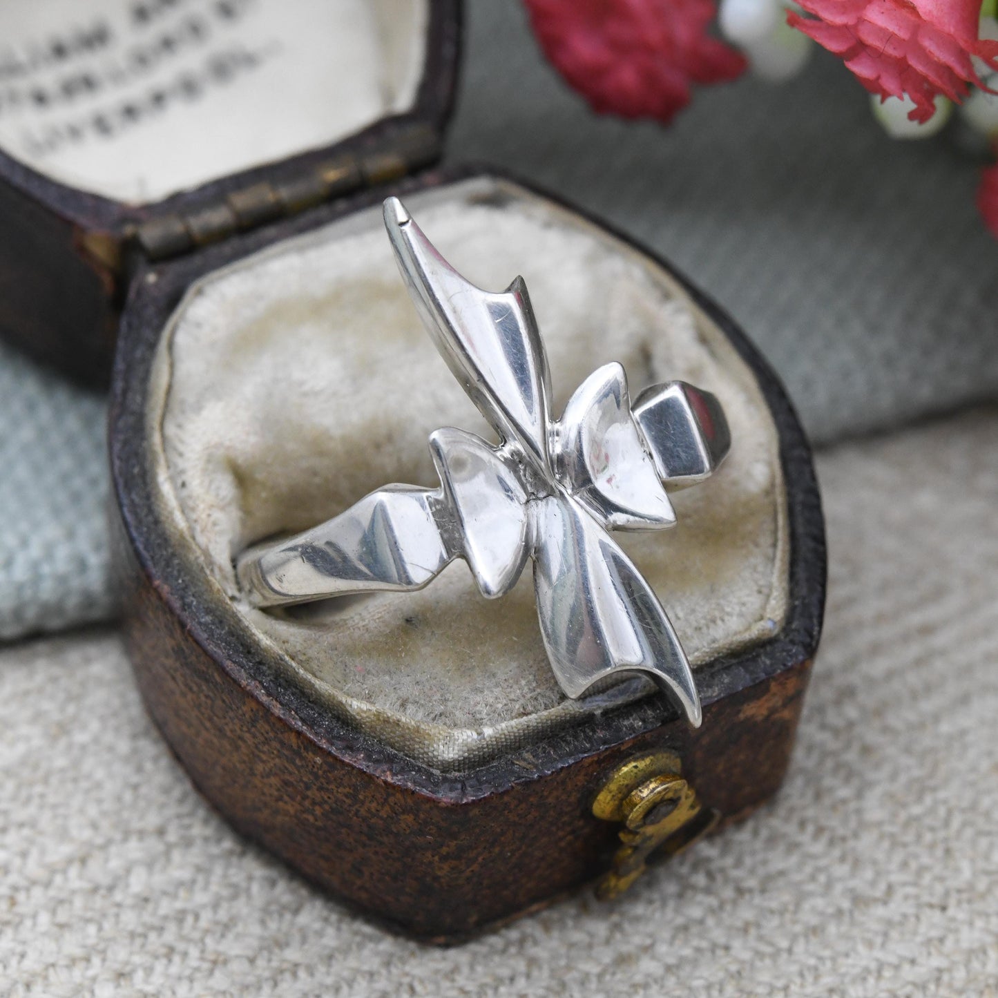 Vintage Sterling Silver Ribbon Cross Ring 1979 - Mid-Century Modernist Silver Jewellery Statement Gift | UK Size - P | US Size - 7 1/2
