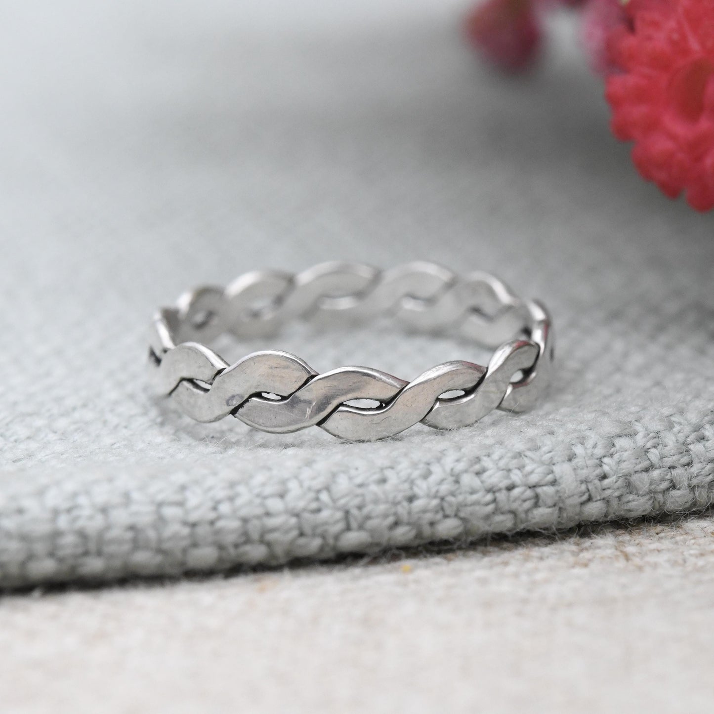 Vintage Silver Plaited Knot Band Ring - Openwork Woven Knotted Band Criss Cross | Unisex Minimalist Jewellery | UK Size - O | US Size - 7