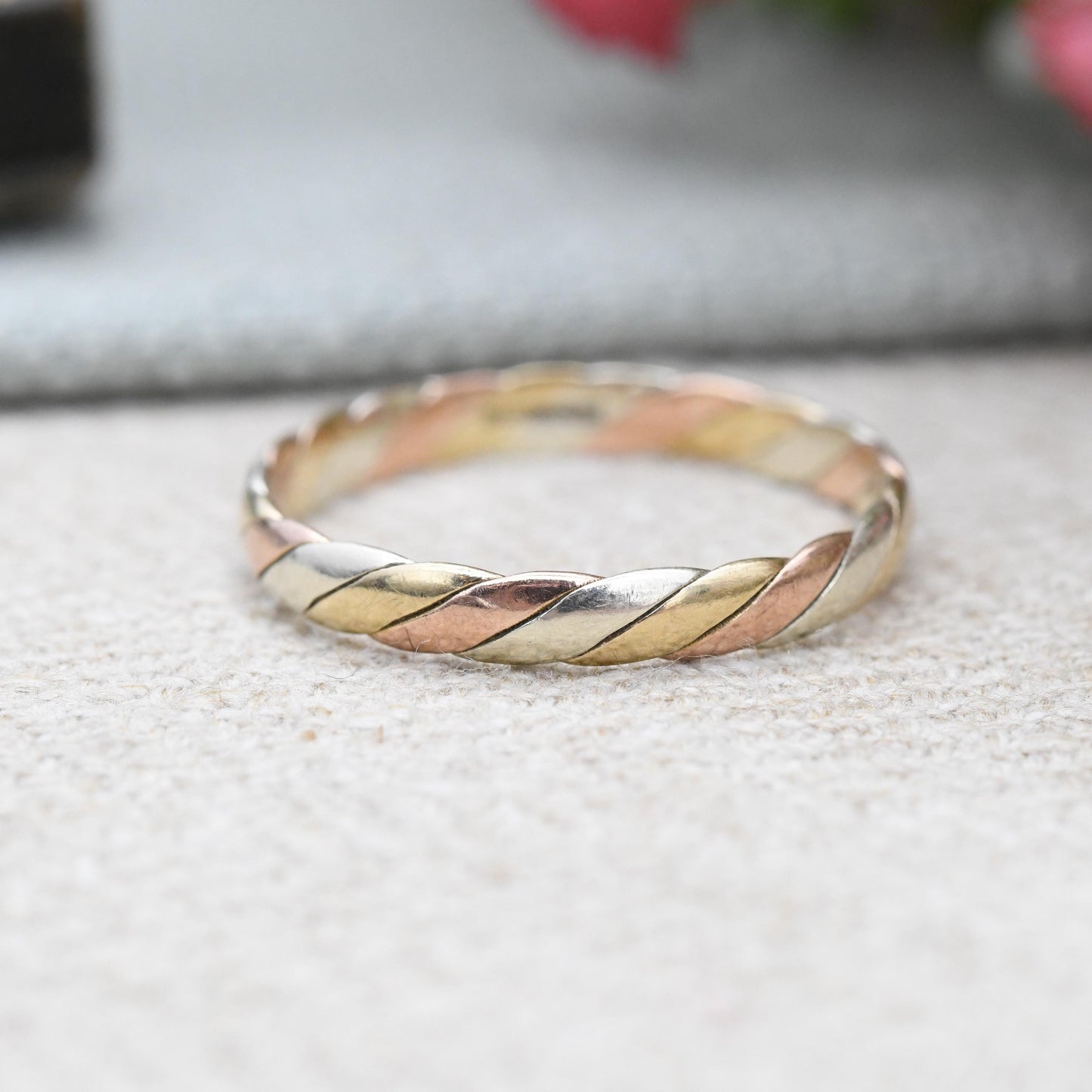 Vintage 9ct Gold Tricolour Band Ring - Whit Gold Yellow Gold Rose Gold Rope Design Unisex for Ring Stack | UK Size - U | US Size - 10