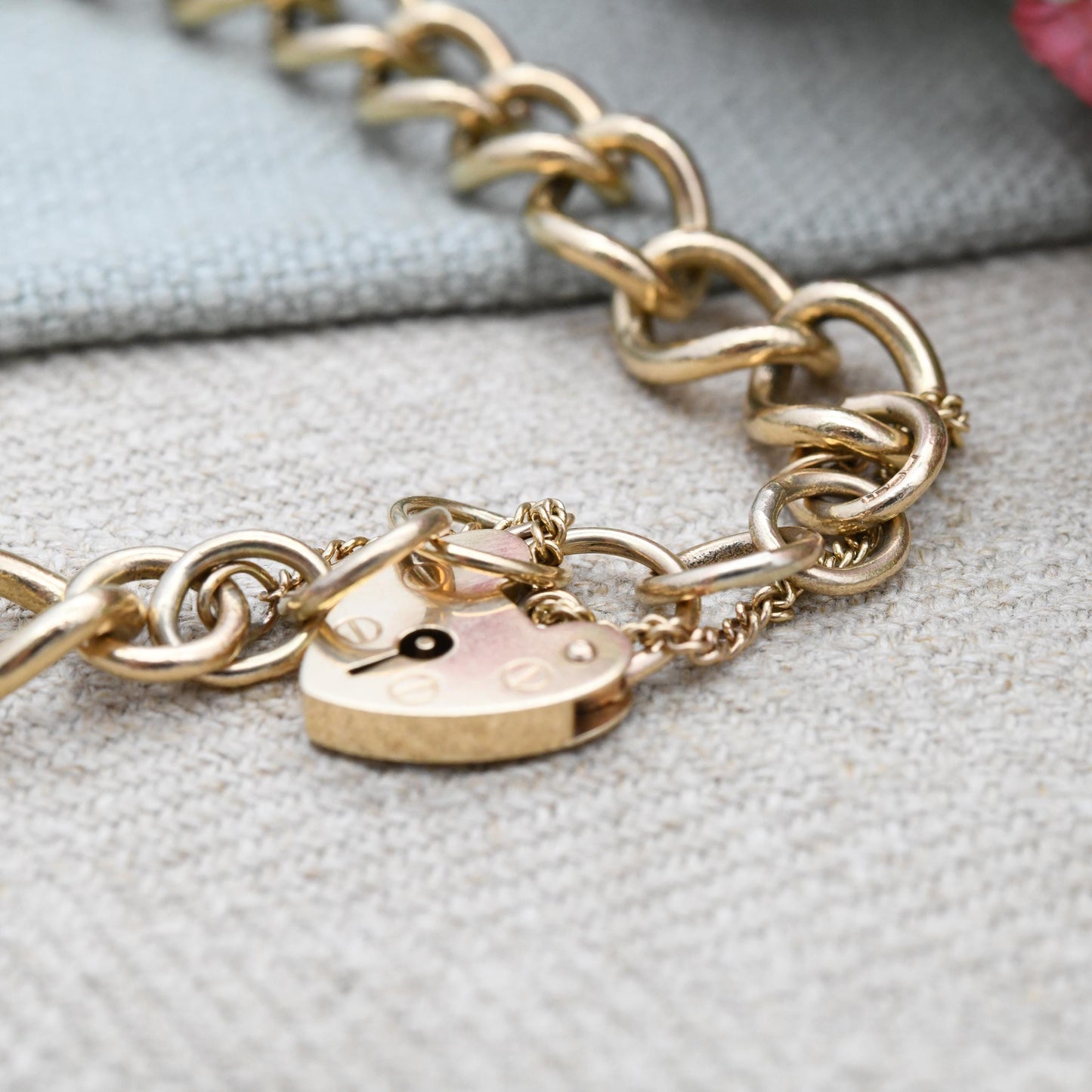 Vintage 9ct Gold Heart Padlock Clasp Curb Link Chain Bracelet with Safety Chain - Empty Charm Bracelet Hallmarked Solid Gold Jewellery Gift