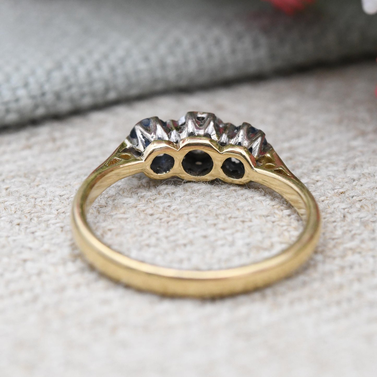 Vintage Diamond and Sapphire Three Stone Ring 18ct Gold and Platinum Trilogy - Blue Engagement Ring | UK Size - I | US Size - 4 1/4