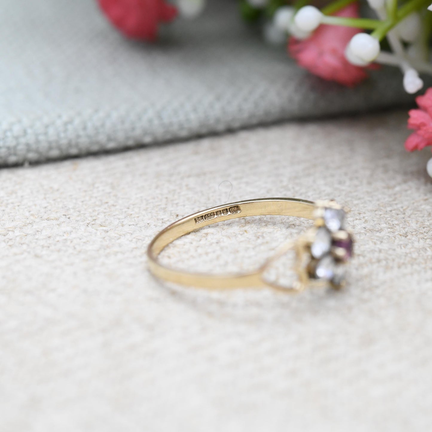 Vintage 9ct Gold Ruby Floral Cluster Ring 1996 - Delicate Cut Out Heart Shoulders Flower Shape Jewellery Gift | UK Size - M US Size - 6 1/4