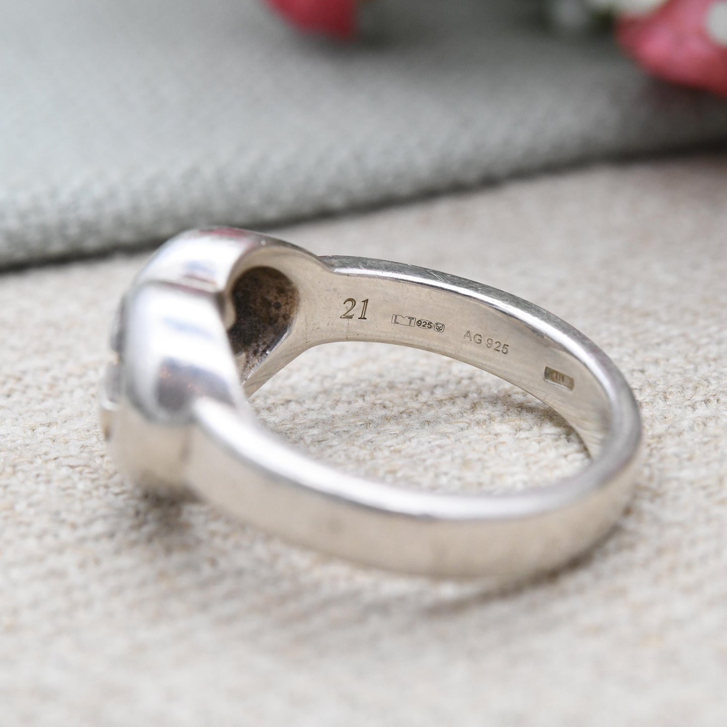 Gucci Love Heart Interlocking G Ring Sterling Silver - Signed Designer Chunky Heart Signet Ring Running Ring | UK Size - T | US Size - 9 1/2