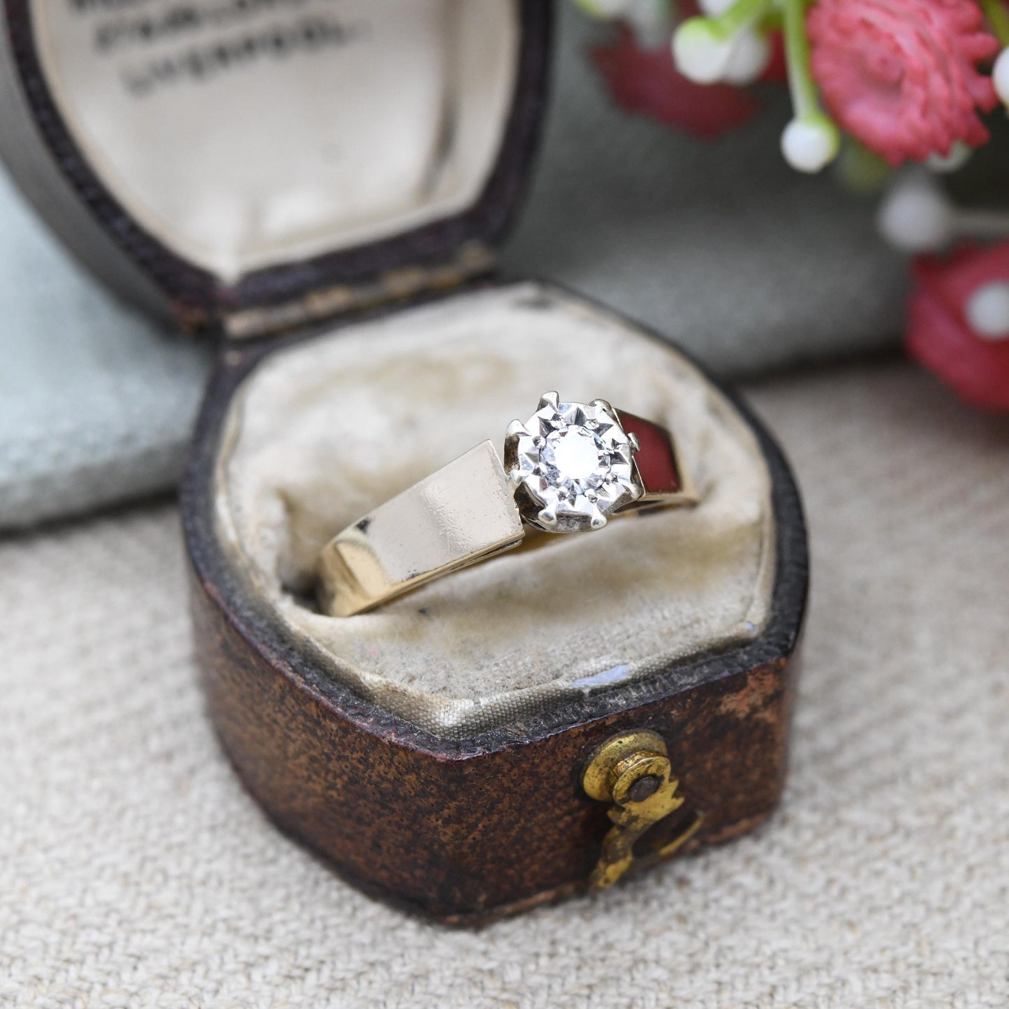 Vintage 9ct Gold Diamond Solitaire Ring 1975 - Star Illusion Set Stone Ring | Statement Dress Ring Mid-Century | UK Size - O US Size - 7 1/4