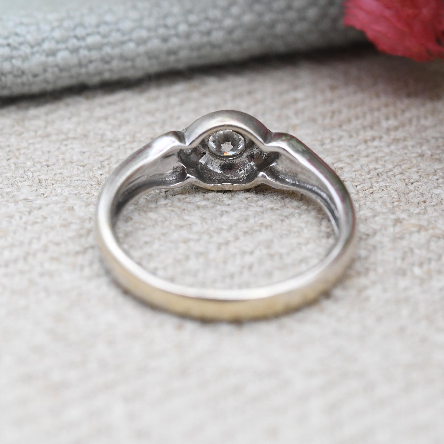 Vintage 18ct Gold Diamond Solitaire Ring 1998 0.22 Carats - White Gold and Yellow Gold Single Stone Engagement | UK Size - L US Size - 5 3/4