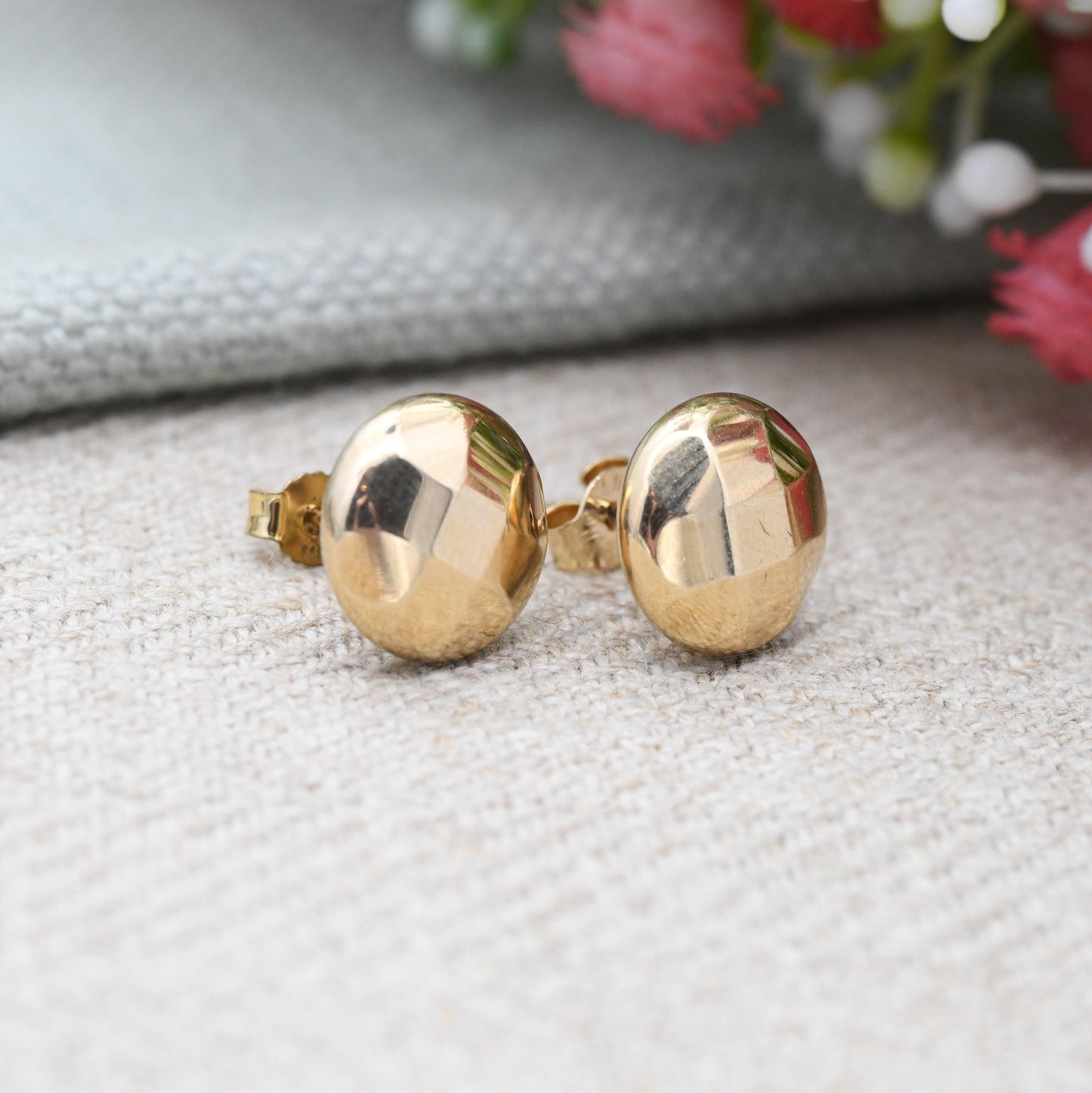 Vintage 9ct Gold Faceted Circle Stud Earrings c. 1960s 1970s - Mid-Century Large Round Yellow Gold Studs | Gift for Her | Butterfly Backs