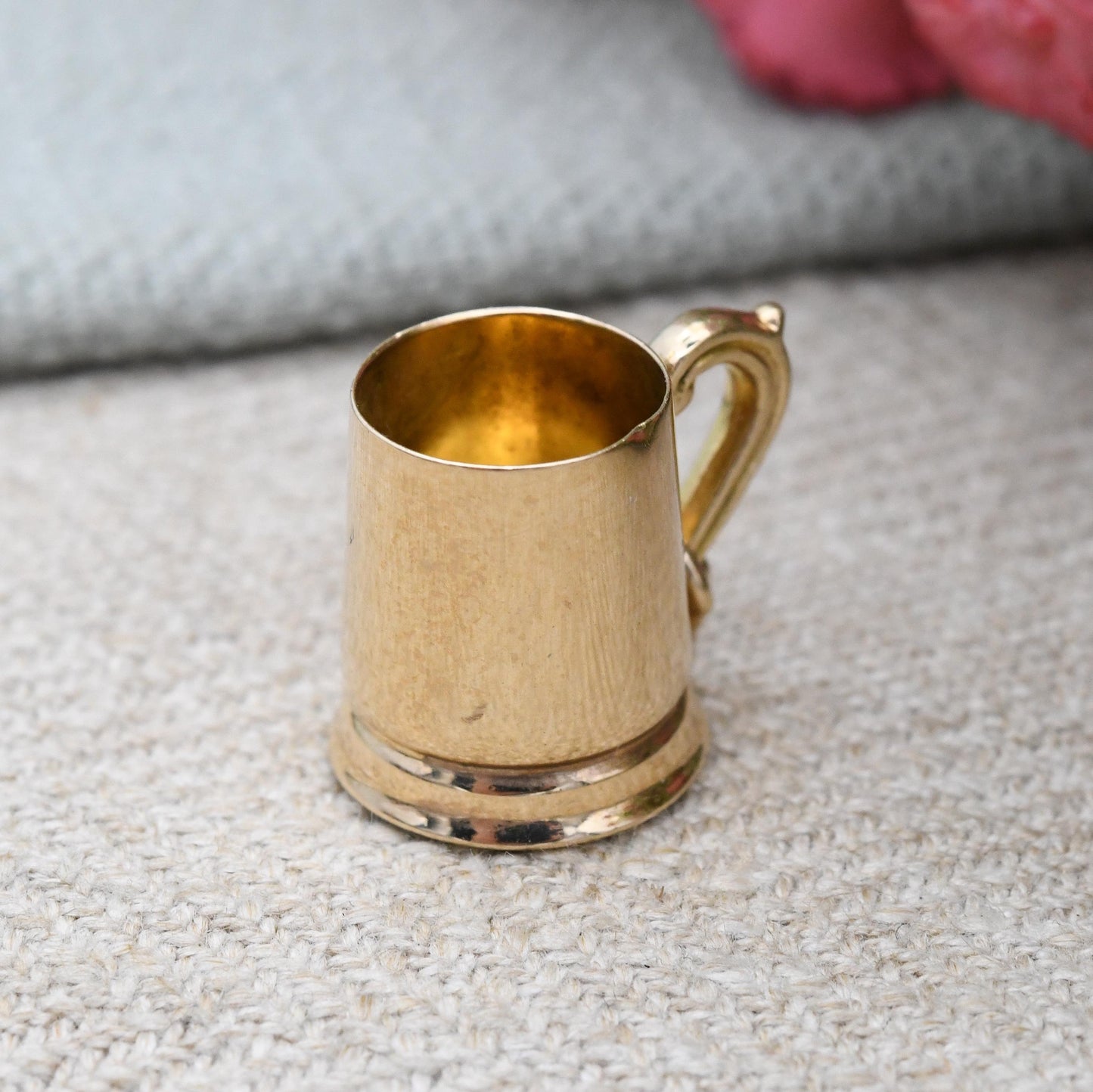 Vintage 9ct Gold Tankard Charm Pendant 1970 - Yellow Gold Beer Stein Drinking Cup | Gift for Charm Bracelet | UK Hallmarks