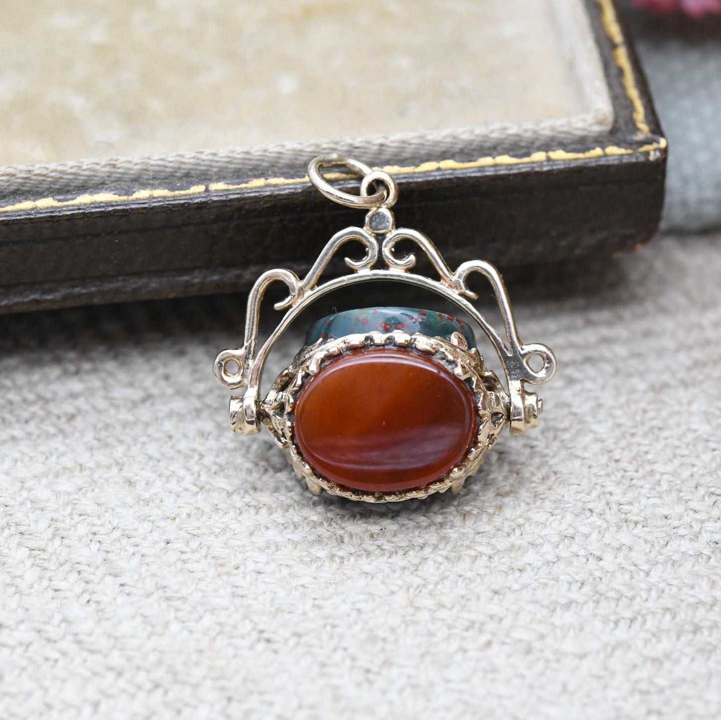 Vintage 9ct Gold Gemstone Spinner Fob Pendant - Antique Style Miniature Spinning Watch Fob Charm Ornate | Onyx Bloodstone Red Carnelian