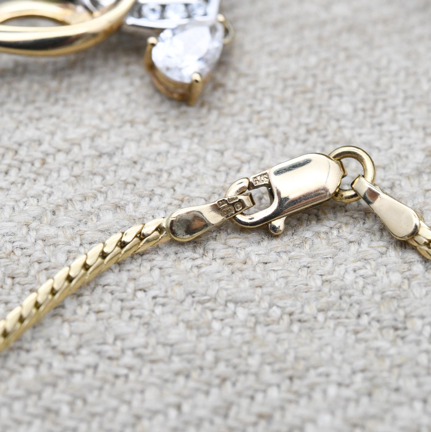 Vintage 9ct Gold Heart Pendant Necklace - Knotted Integral Teardrop Pretty Ornate Solid Gold Jewellery Gift for Her | Y2K 2000s Yellow Gold