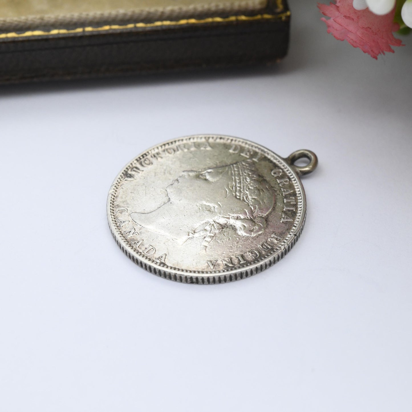 Antique Victorian 25 Cents Canada Coin 1872 Pendant Sterling Silver - Queen Victoria Silver Coin Jewellery | Maple Leaves Canadian Souvenir