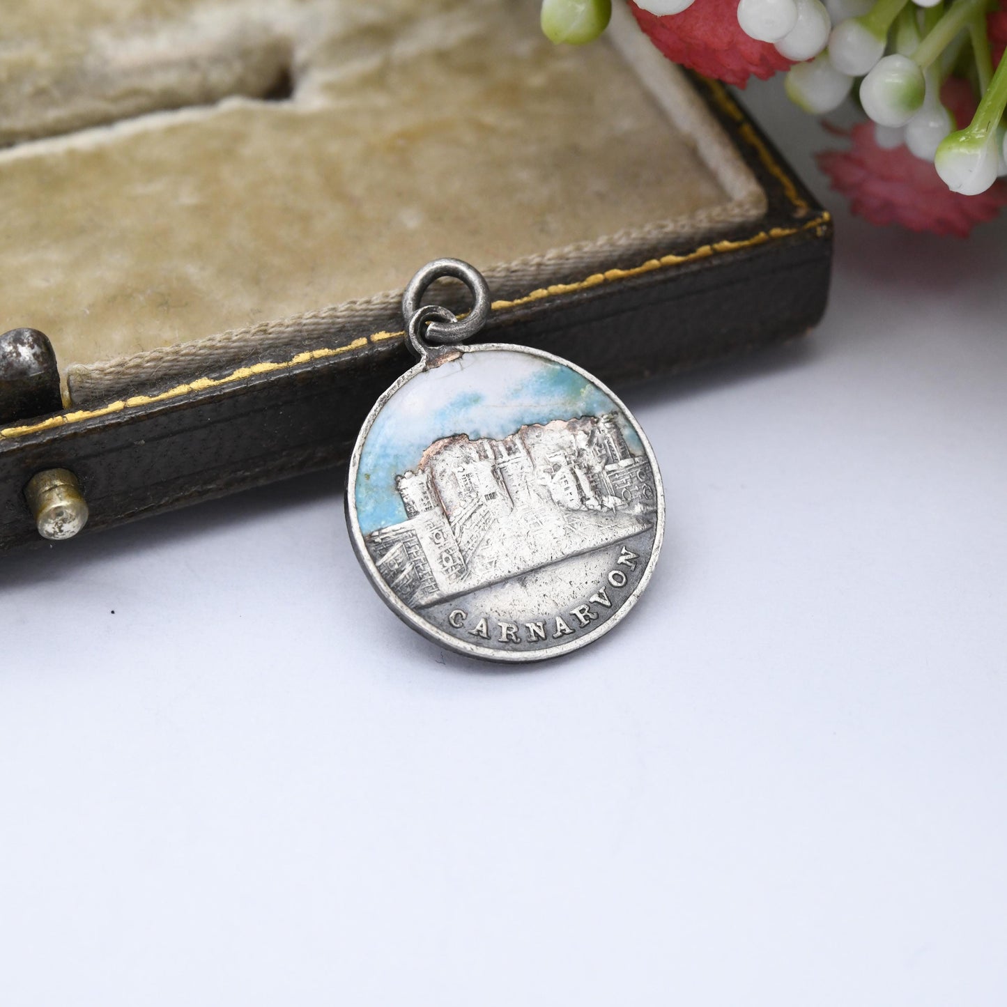 Antique Carnarvon George V Token Enamelled Souvenir Charm Caernarfon Wales - Three Pence Size Shaped Silver Coin Medallion c. 1920s 1930s