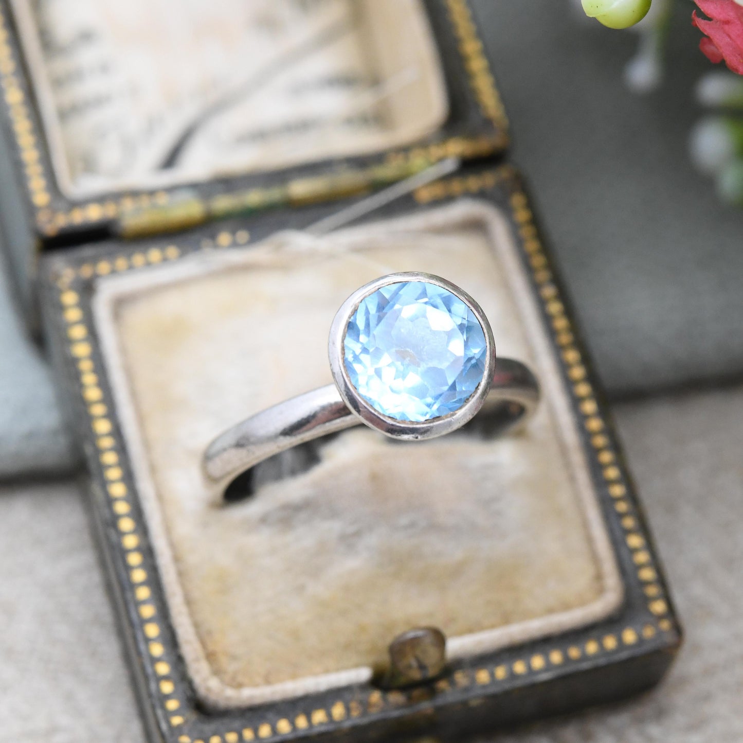Doug Paulus Sterling Silver Solitaire Ring dp India - Chunky Faceted Baby Blue Stone | Raised Setting | UK Size - Q | US Size - 8 1/4