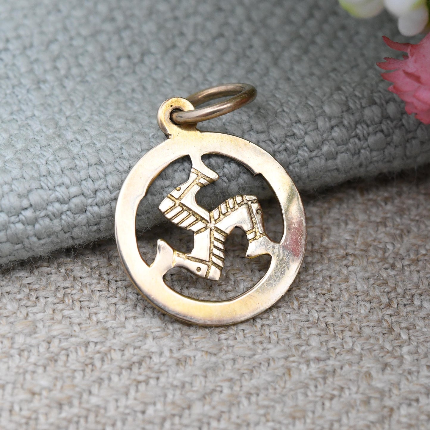 Antique 9ct Gold Isle of Man Charm Pendant Triskelion Three Legs - Yellow Gold Engraved Charm Souvenir Gift for Charm Bracelet Manx Mann