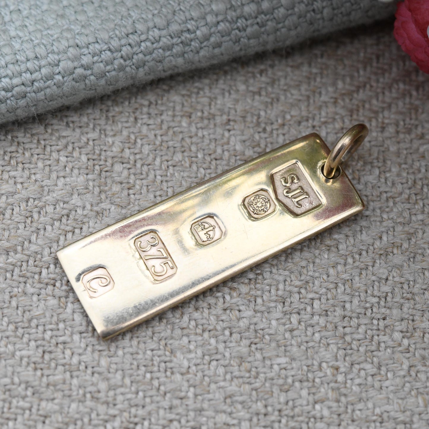 Vintage 9ct Gold Ingot Pendant 1977 SJL Sheffield Hallmark - Solid Gold Unisex Jewellery Charm for Necklace Stack | Yellow Gold Gift for Him
