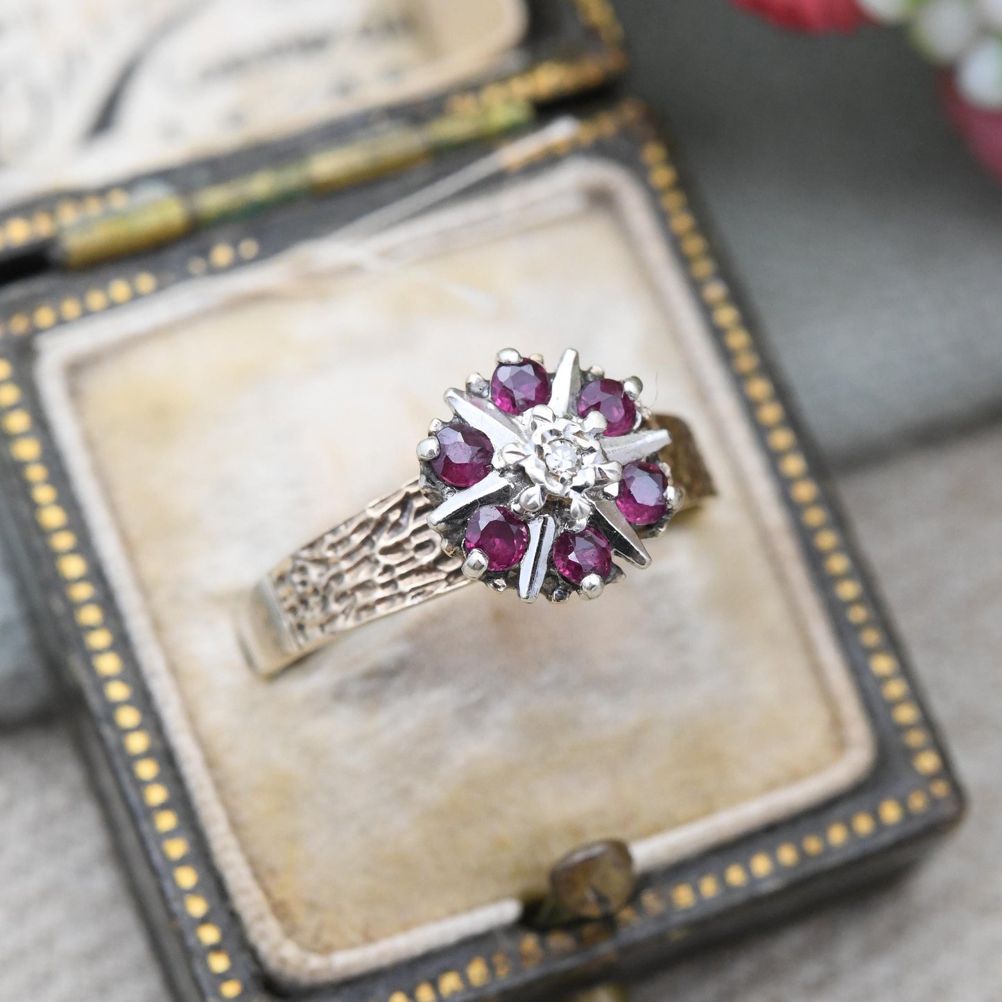 Vintage 9ct Gold Ruby Diamond Floral Cluster Ring 1976 Mid-Century - Textured Shoulders Flower | White Gold | UK Size - P | US Size - 7 3/4