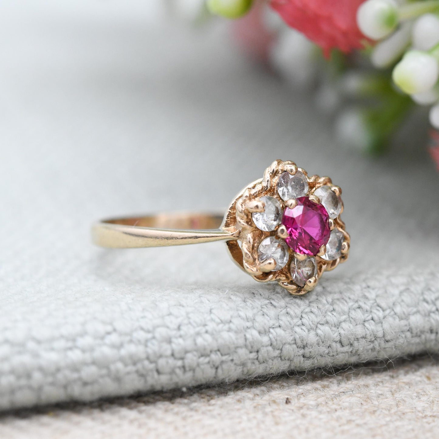 Vintage 9ct Gold Ruby Daisy Ring 1972 with Clear Stone Halo - Floral Cluster Pretty Gold Jewellery Gift for Her | UK Size - O | US Size - 7