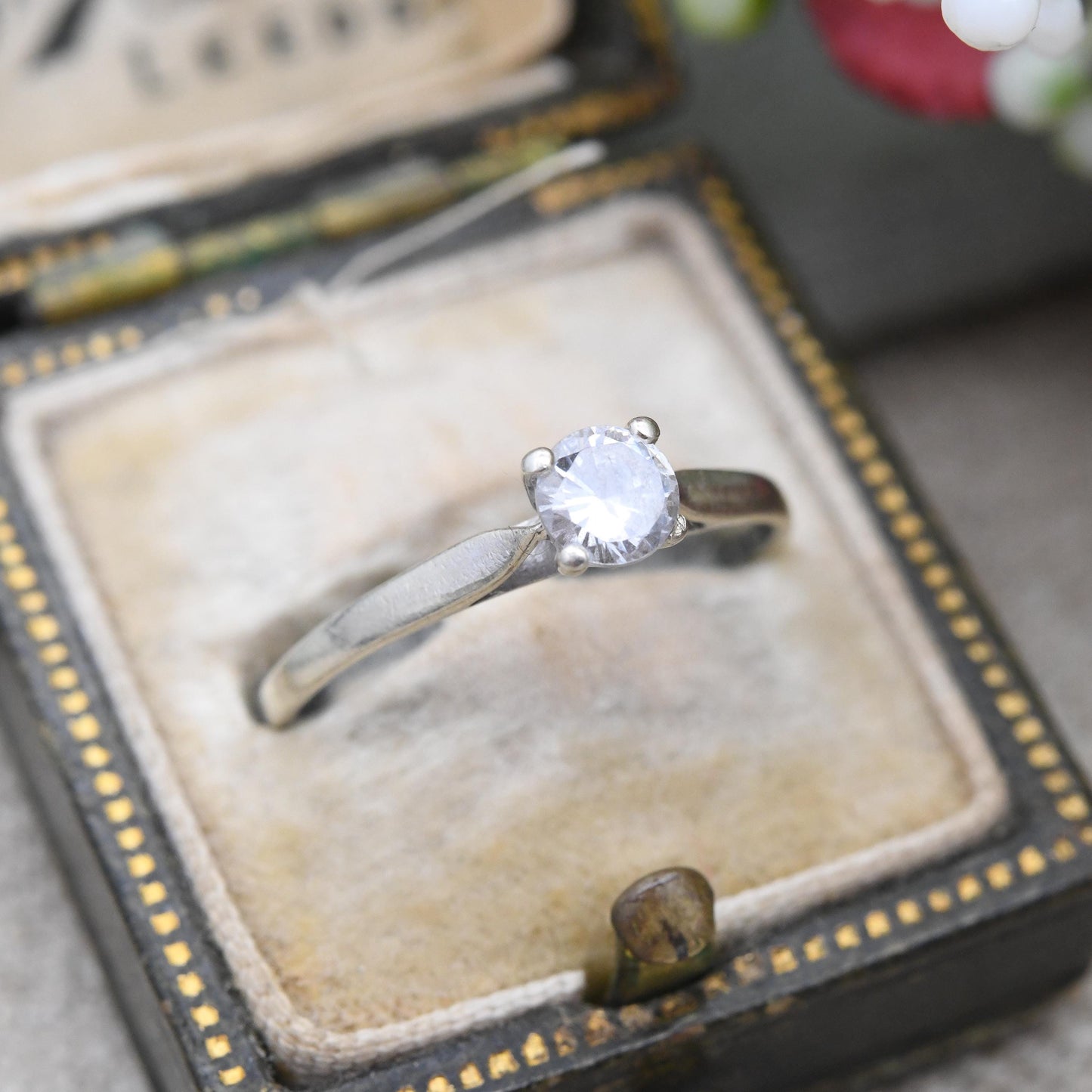 Vintage 9ct White Gold CZ Solitaire Ring - Prong Set Single Stone Ring | Placeholder Engagement Ring | UK Size - N 1/2 | US Size - 6 3/4