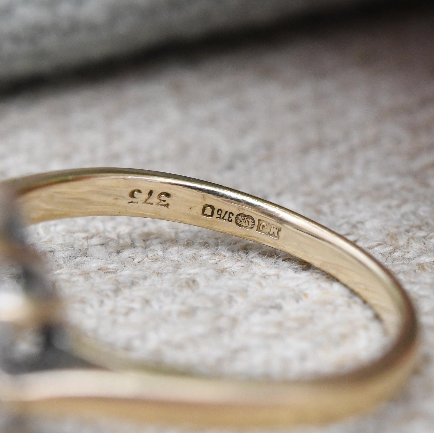 Vintage 9ct Gold and Diamond Cluster Ring 0.5 1/2 Carats 50 Points - Statement Cocktail Pretty Gift for Her | UK Size - L | US Size - 5 3/4