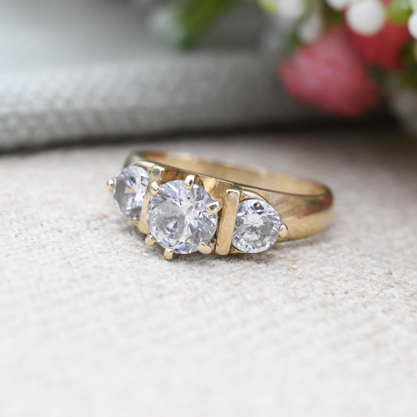 Vintage 9ct Gold CZ Three Stone Ring - Large Sparkly Clear Stone Trilogy Placeholder Engagement Ring | UK Size - K 1/2 | US Size - 5 1/2