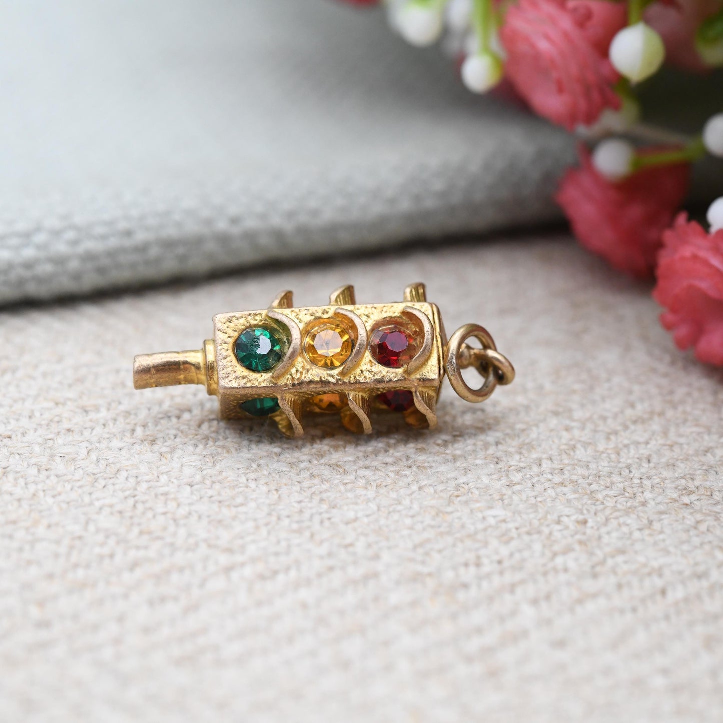 Vintage 9ct Gold Traffic Light Charm Pendant 1967 Red Amber Green Colourful Crystals - Solid Gold Jewellery | Rare Gift for Charm Collection