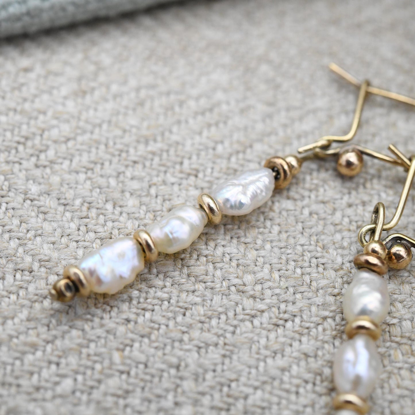 Vintage 9ct Gold Triple Baroque Pearl Drop Earrings 1986 - Gold Spacers Irregular Pearls Dangle Stud Earrings | White Gemstone Minimalist