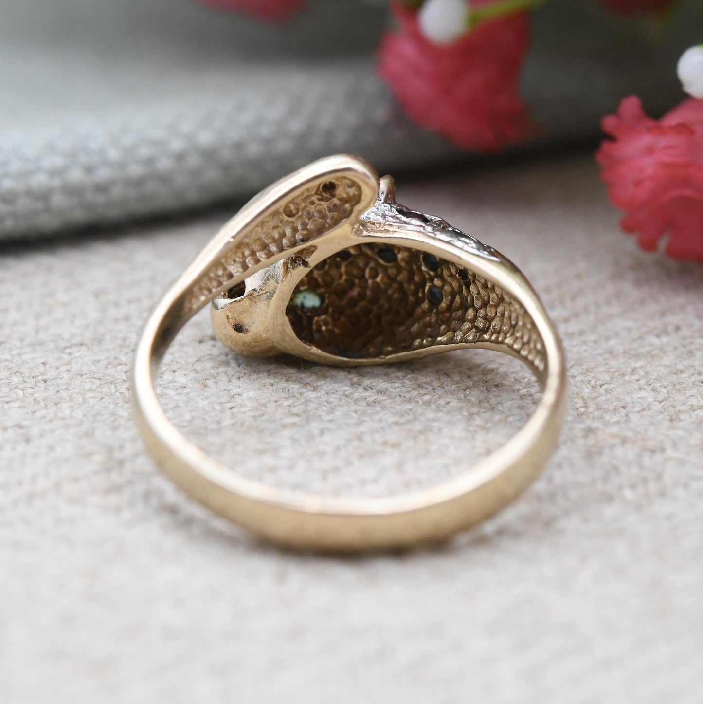 Vintage 9ct Gold Gemstone Panther Ring with Diamonds Emerald Sapphires - Cocktail Animal Ring Leopard | UK Size - S 1/2 | US Size - 9 1/2