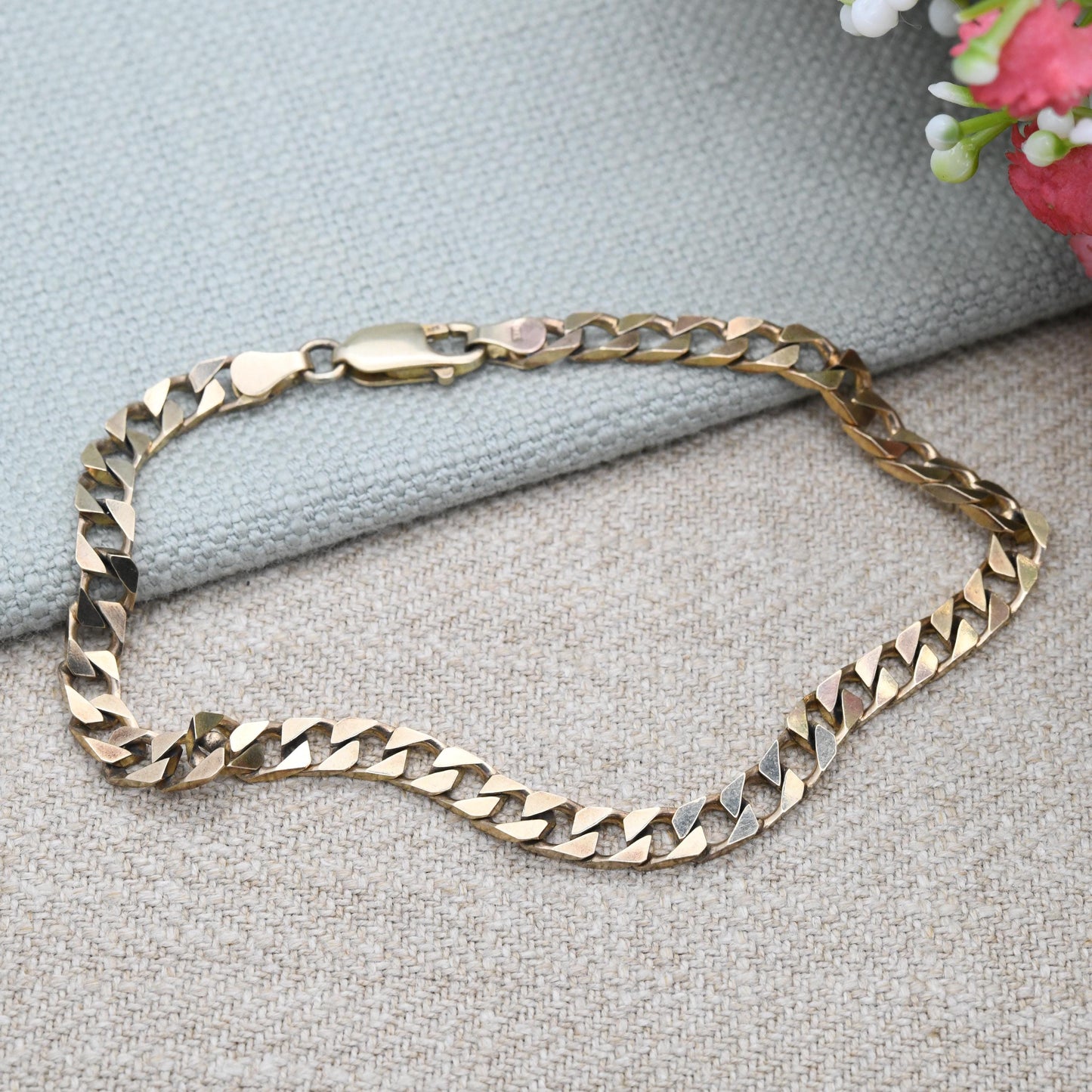Vintage 9ct Gold Square Curb Link Chain Bracelet 1993 - Solid Yellow Gold Jewellery Gift for Him | Flat Link Everyday Bracelet | 22cm Long