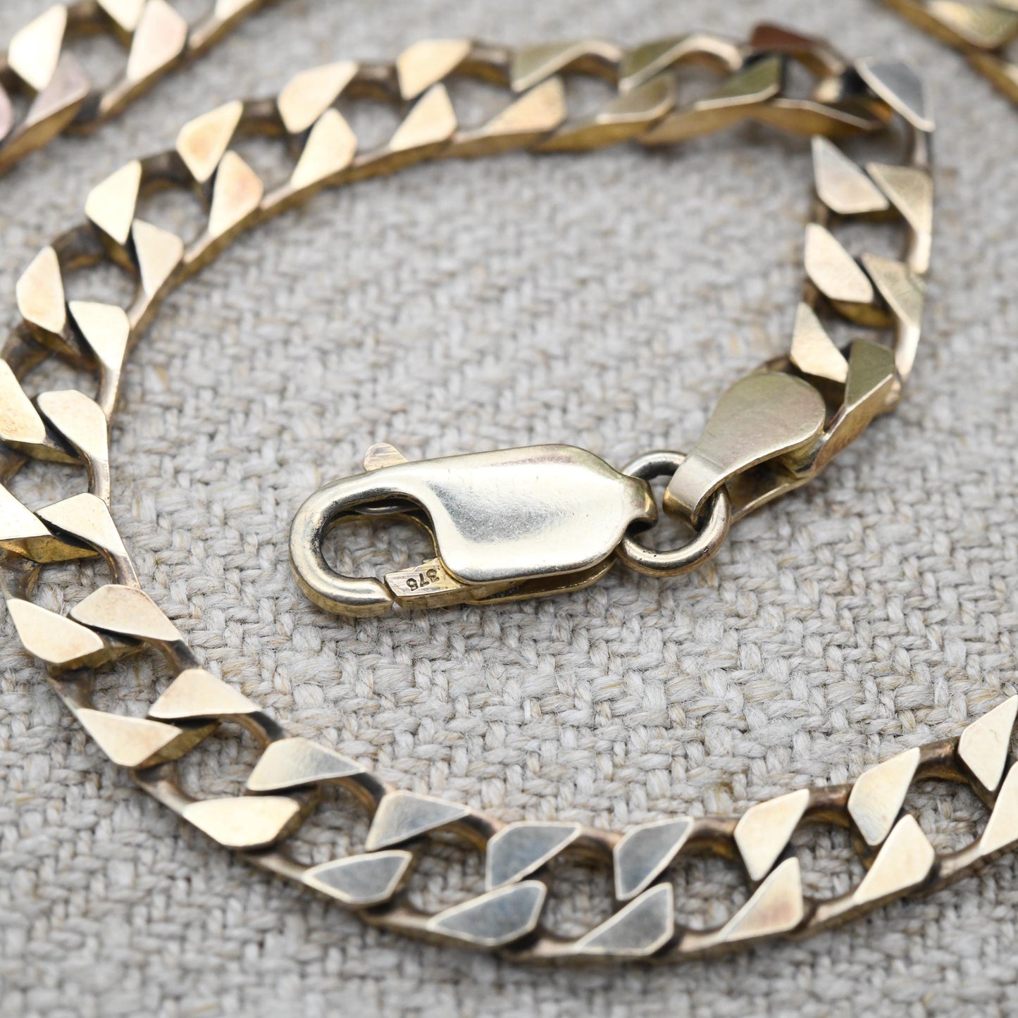 Vintage 9ct Gold Square Curb Link Chain Bracelet 1993 - Solid Yellow Gold Jewellery Gift for Him | Flat Link Everyday Bracelet | 22cm Long