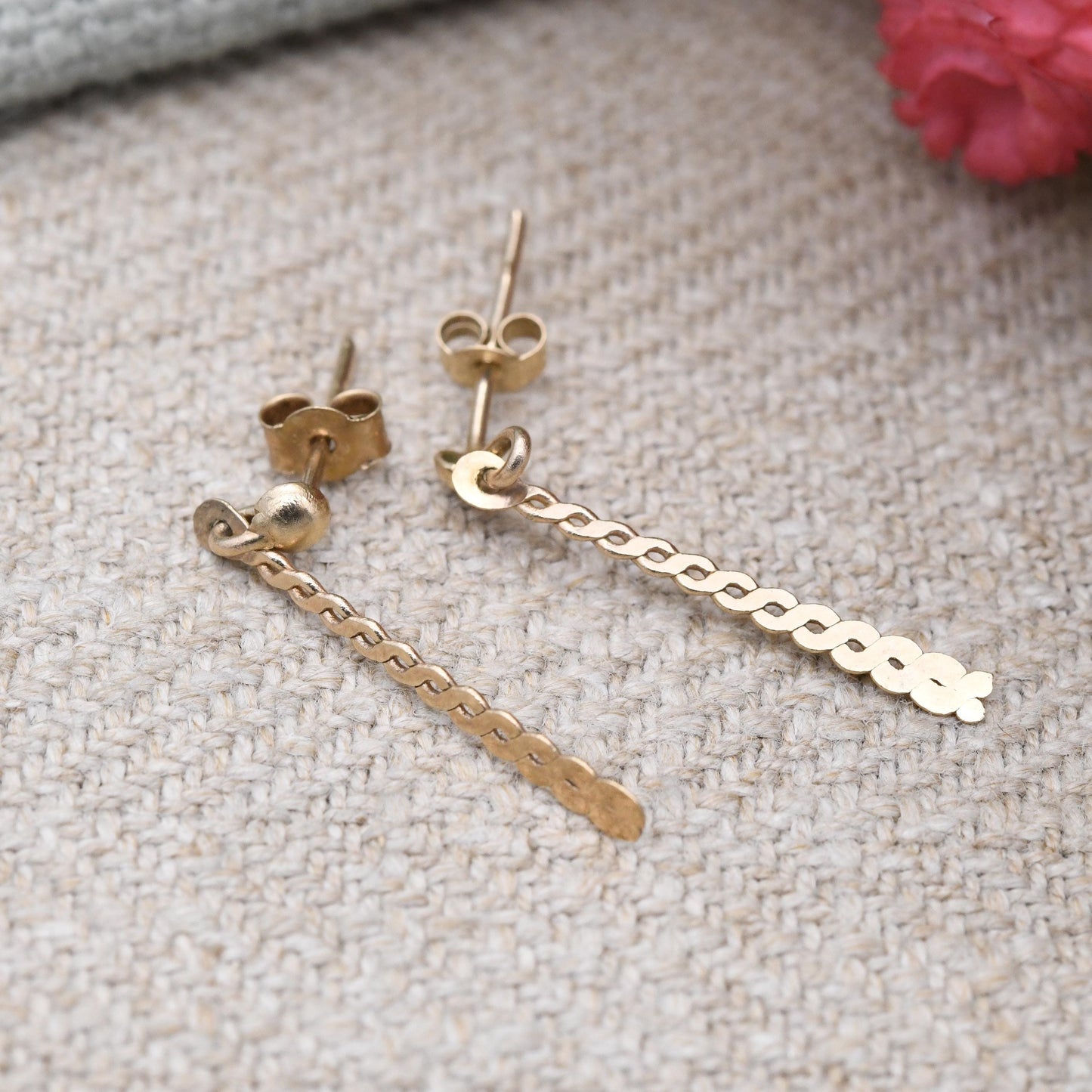 Vintage 9ct Gold Twisted Drop Earrings - Pretty Light Gold Stud Dangle Earrings with Butterfly Backs | Celtic Knot