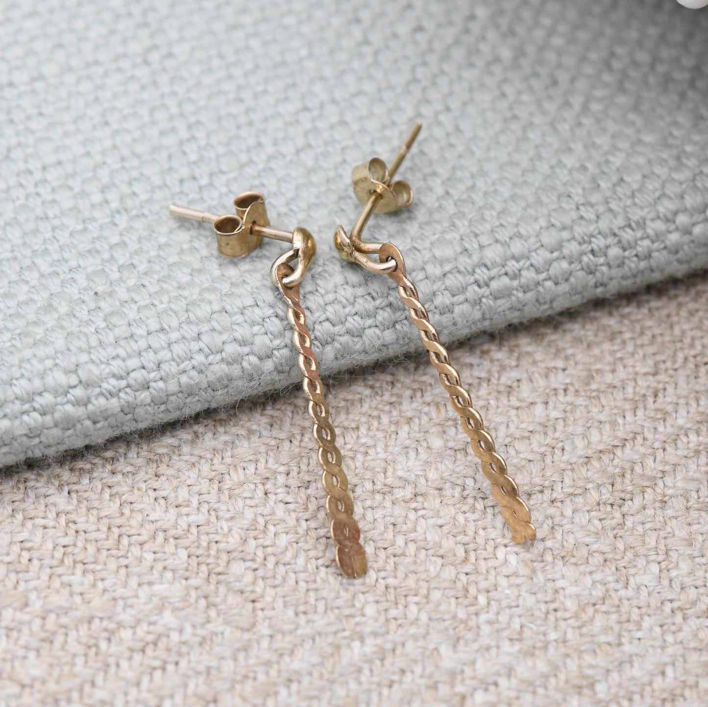 Vintage 9ct Gold Twisted Drop Earrings - Pretty Light Gold Stud Dangle Earrings with Butterfly Backs | Celtic Knot