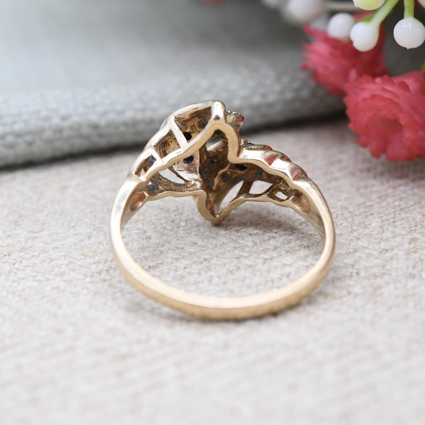 Vintage 9ct Gold Sapphire and Diamond Bypass Style Twist Ring - Abstract Swirl Ring c. 1980 Statement Cocktail | UK Size - N 1/2 US Size - 7