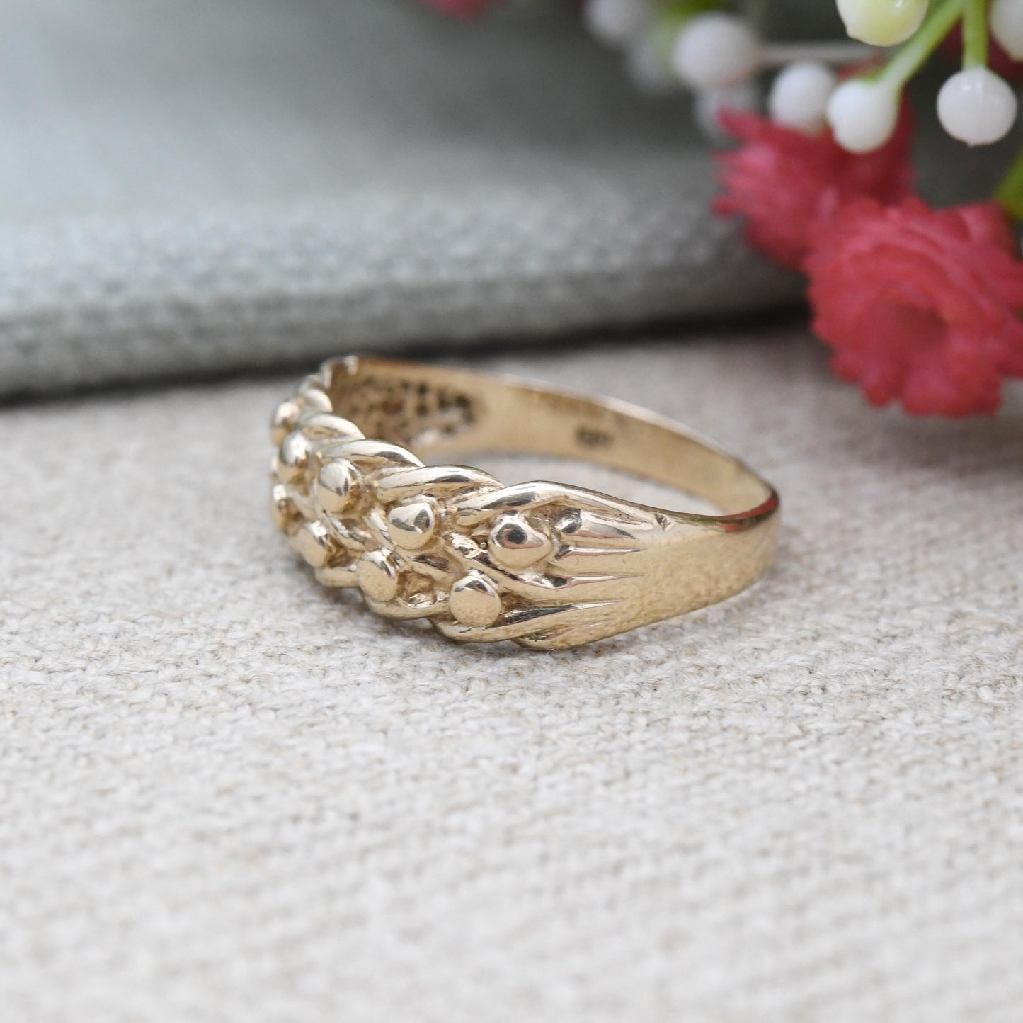 Vintage 9ct Gold Keeper Ring 1986 - 1980s Textured Knotted Band Love Symbol | Everyday Gold Jewellery | UK Size - N | US Size - 6 3/4